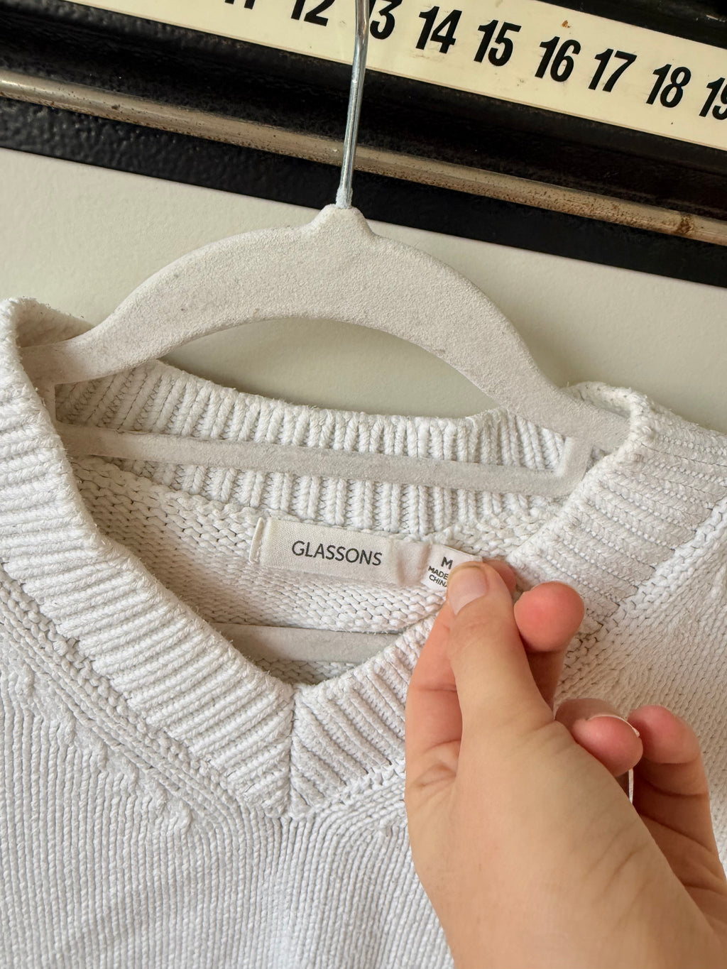 White Knit Vest / Size M