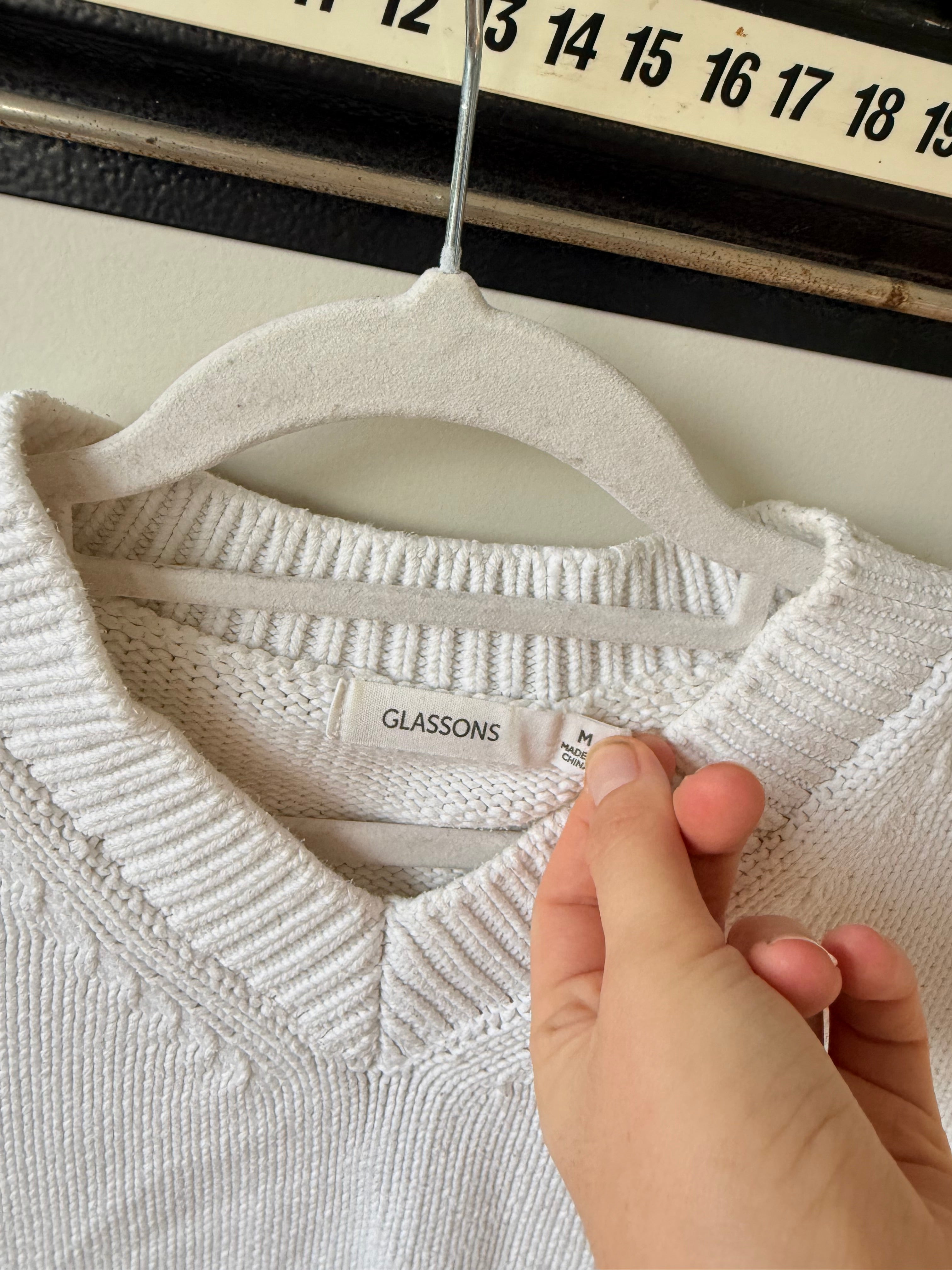 White Knit Vest / Size M