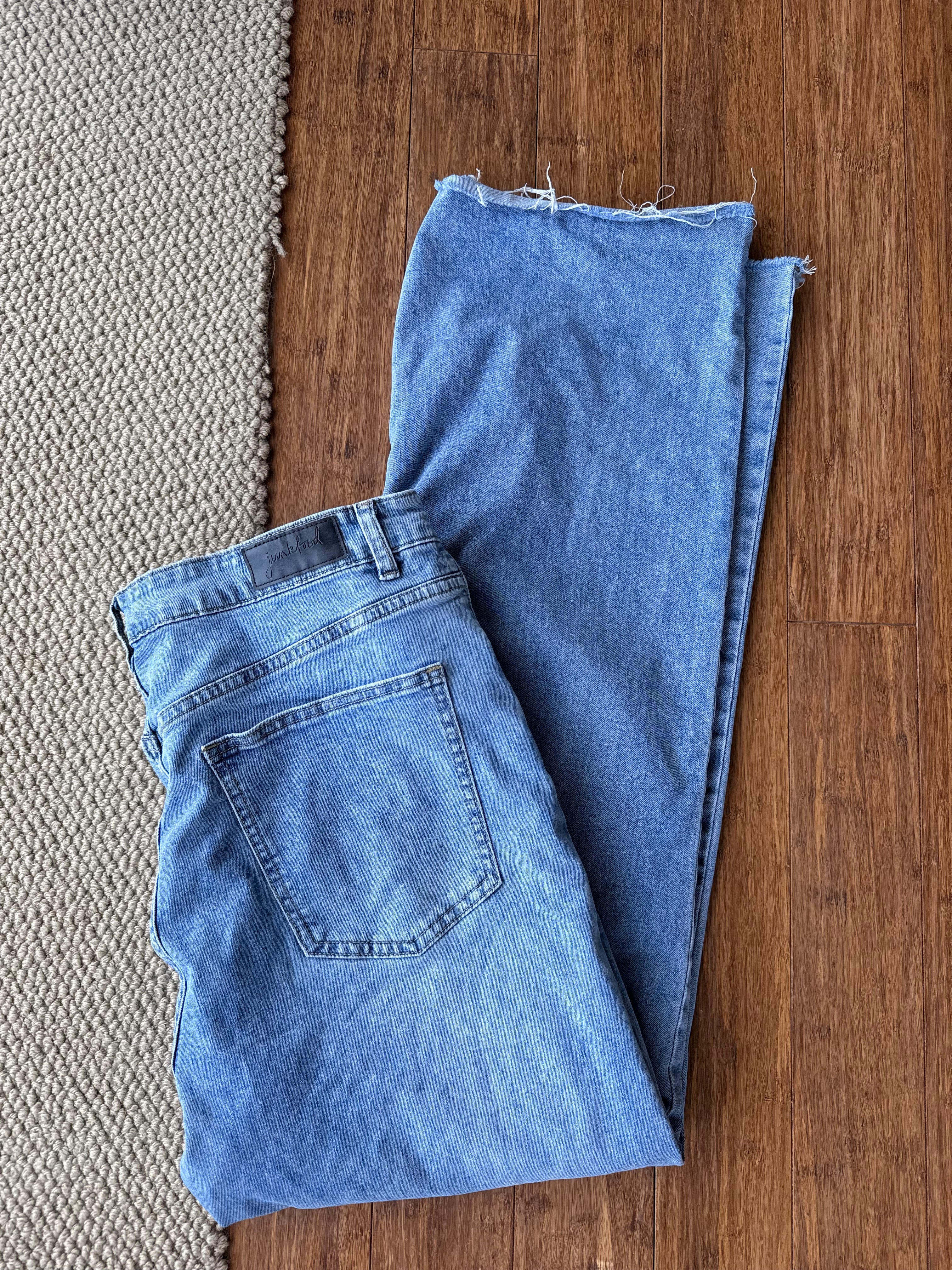 Junk food Jeans / Size XL