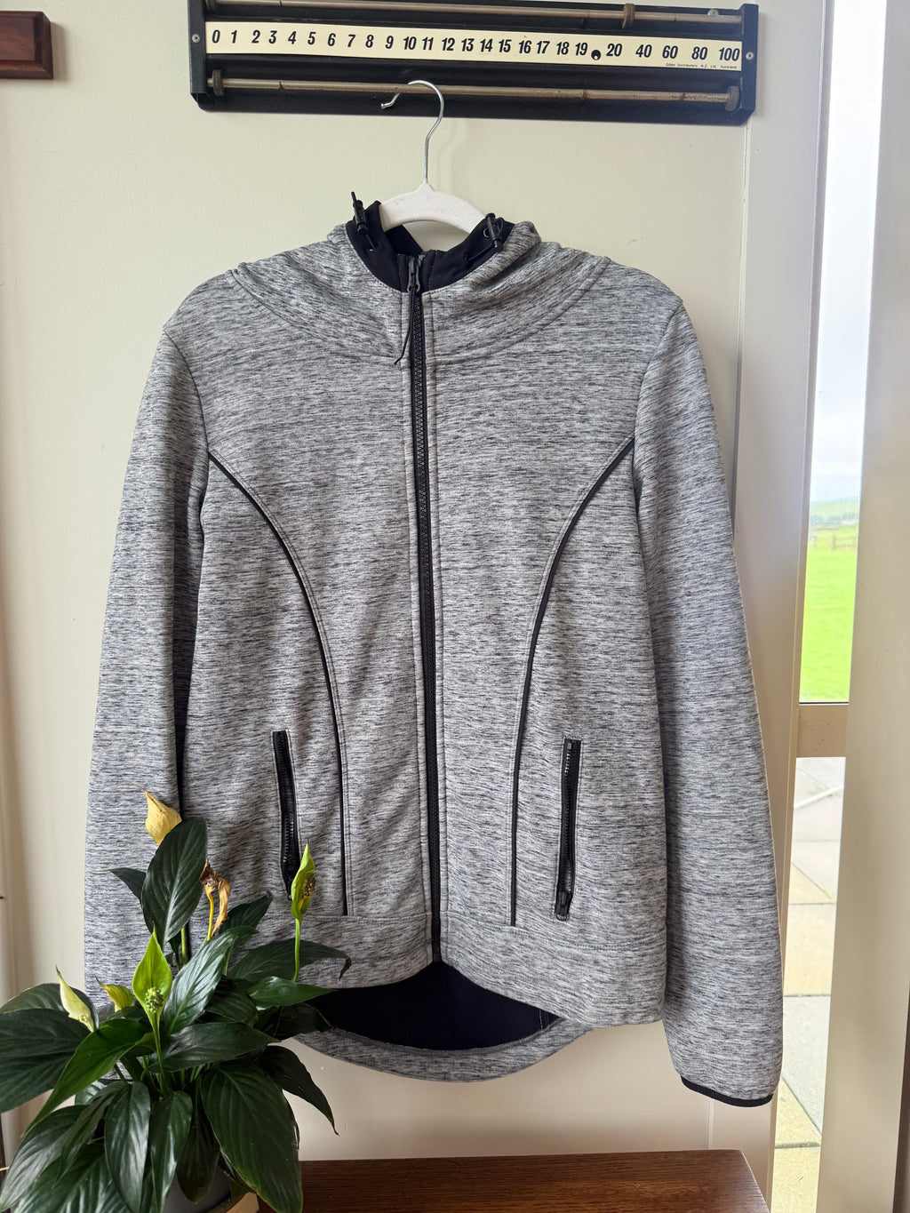 Lorna Jane Jacket / Size XS