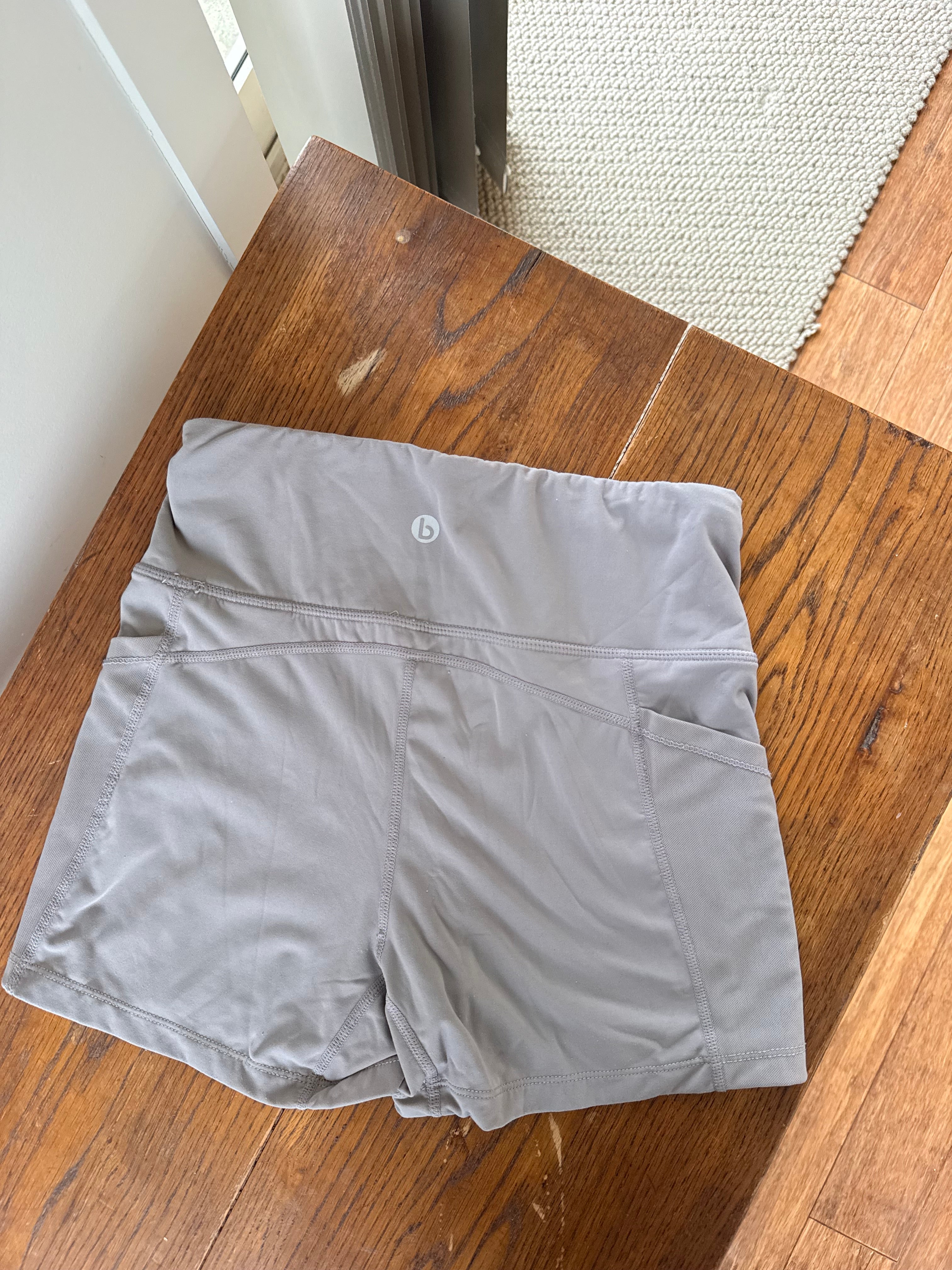 Cotton On Shorts / Size S