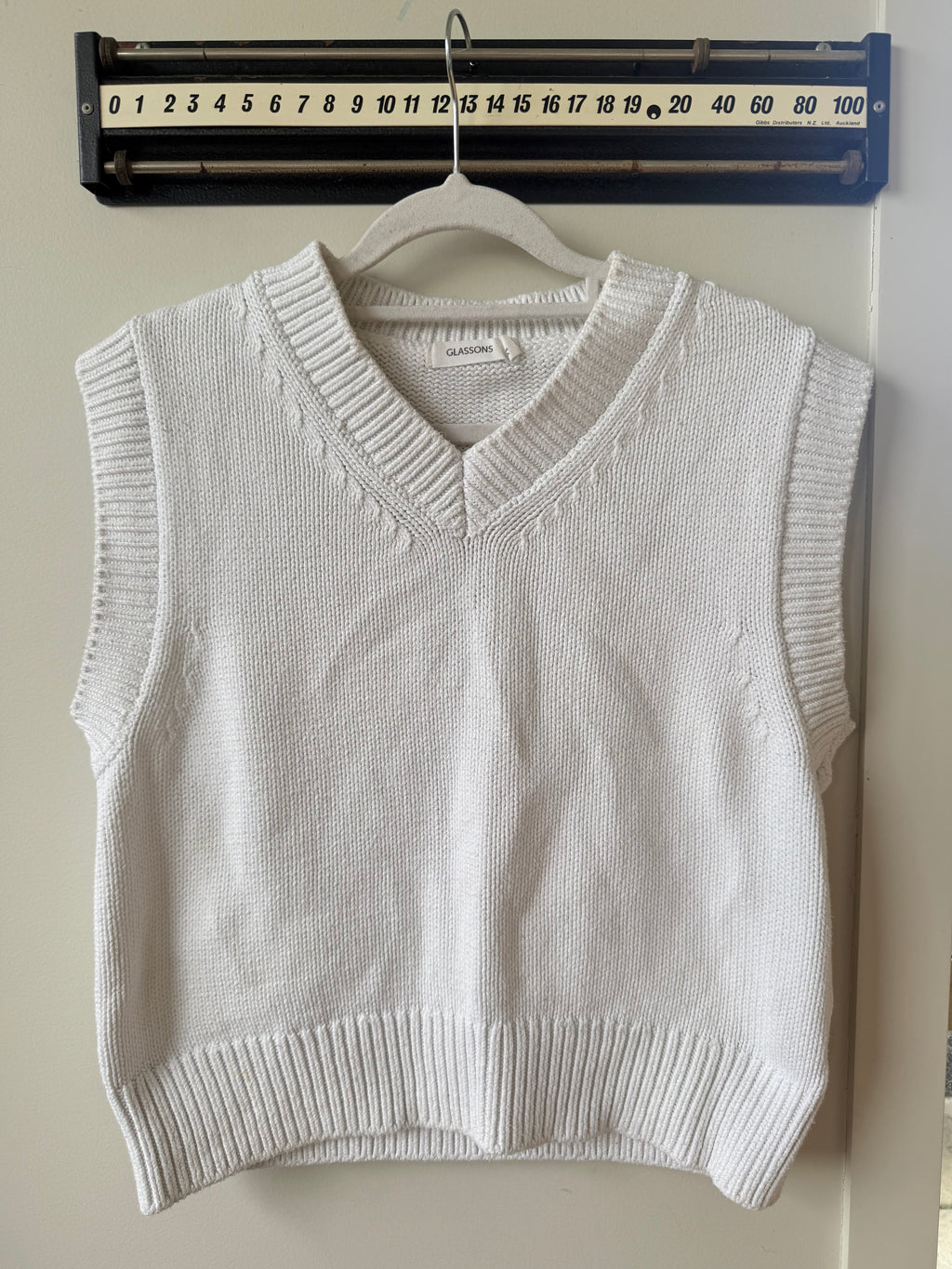 White Knit Vest / Size M
